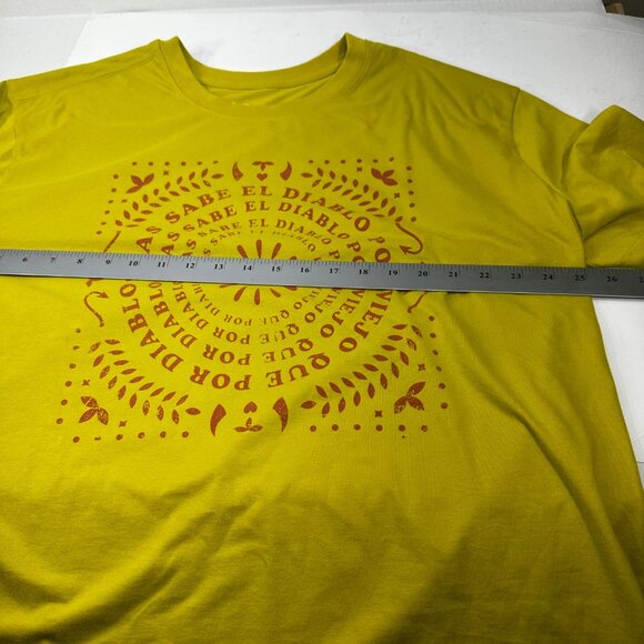 Latino Heritage Month Men's Size 2XL Shirt Tee With Graphic Yellow NWOT - Picture 7 of 10